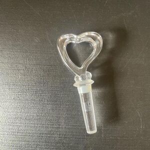 Vtg Towle Clear Full Lead Austrian Crystal Heart Shaped Wine Bottle Stopper